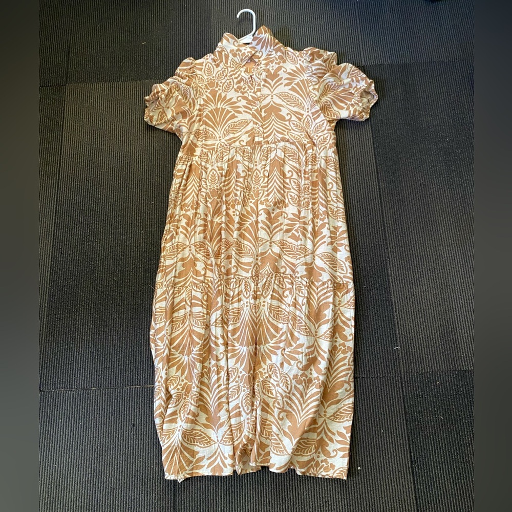 Boutique Maxi Dress ⭐️
